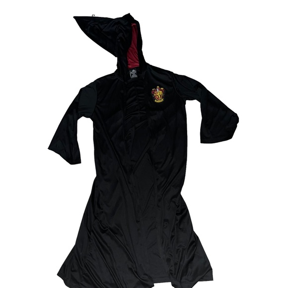 Wizarding world of Harry Potter Gryffindor Hogwarts robe - Picture 2 of 5